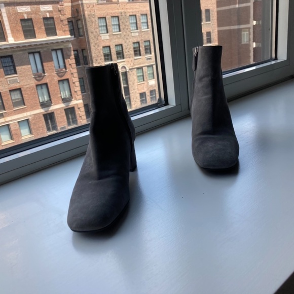 Prada grey suede booties - size EU 36 - very good condition - Picture 2 of 5